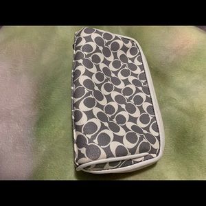 COPY - Coach cosmetic pouch